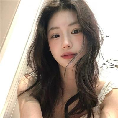 班上的女同学，我全部都喜欢